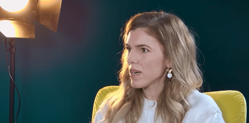 ilincatranulis-prettymama-podcastprettymama-georgianatoader-alăptare-laptematern-colostru-consultantînlactație-pediatru-maternitate-nounăscut-formulădelapte-mituridesprealăptare-mame-bebeluși-parenting-sănătateacopilului-alăptarelacerere-începutulalăptării-lactație
